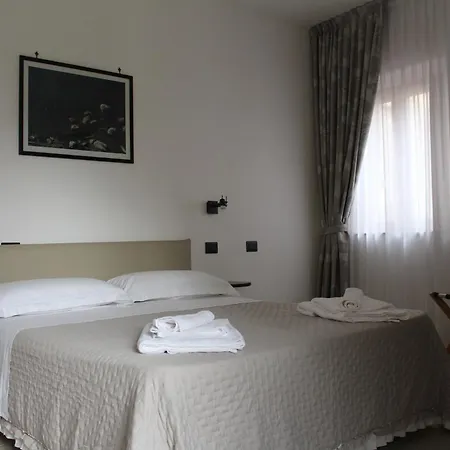 Hotel Ascosa Massascusa